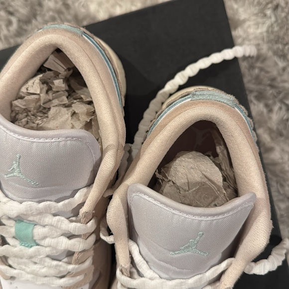 Jordan Women's Shoes Beige and Mint Low Se - Picture 10 of 14